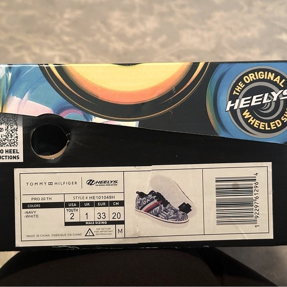 Heelys Tommy Hilfiger Sneakers - Picture 2 of 5